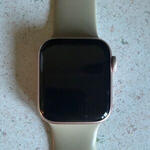 Apple Watch Series 5